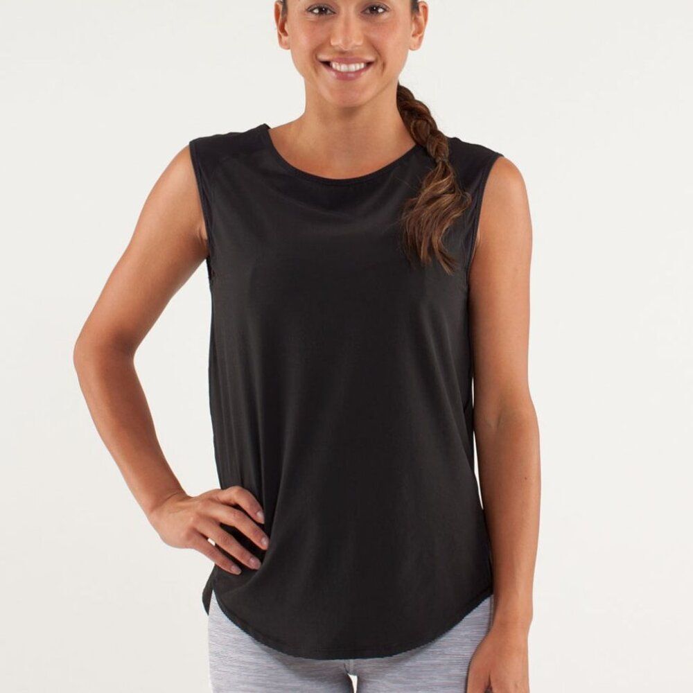 Lululemon Run: Light As Air Sleeveless Black Size 8
